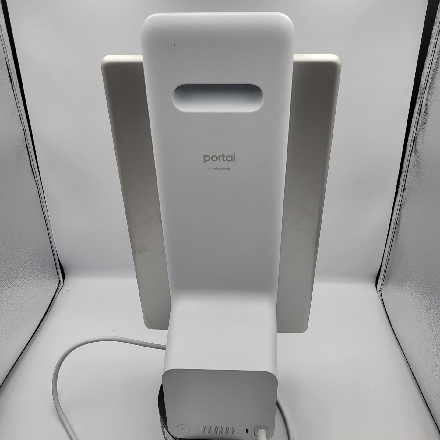 Facebook Portal Plus Smart Video Calling Hub 15.6” Touchscreen Display