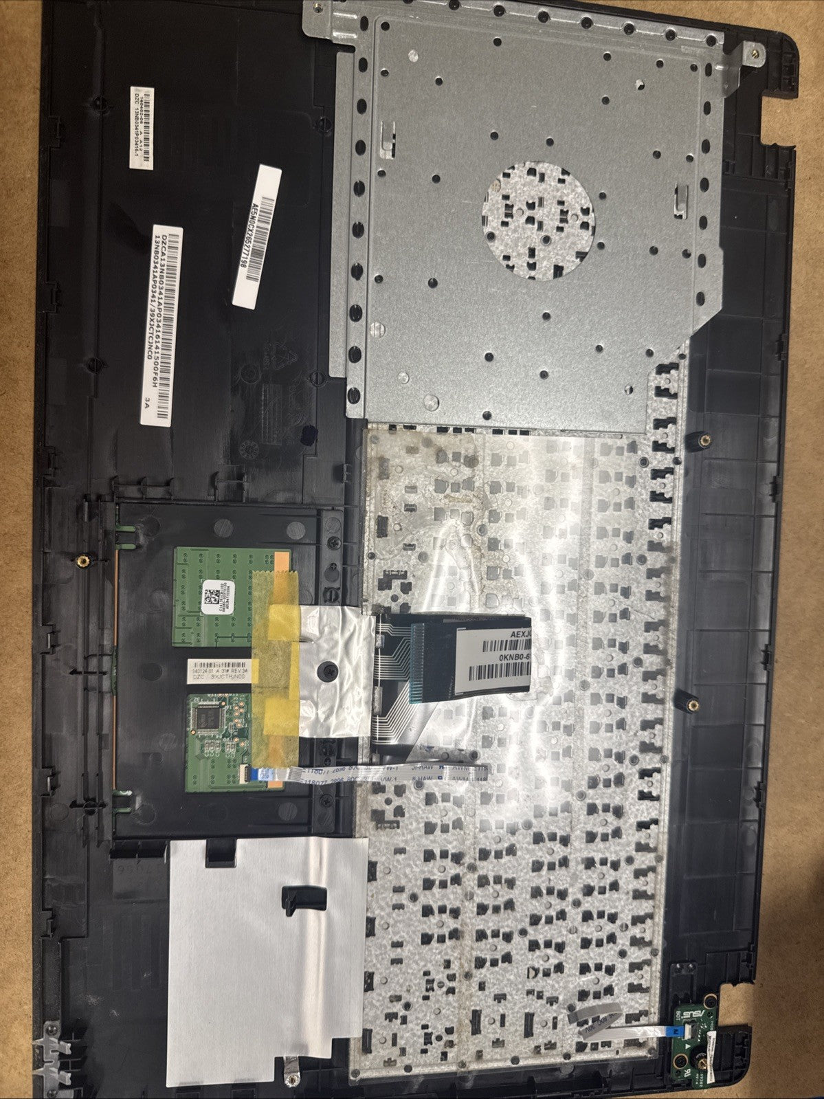 Genuine Asus X551/Palmrest Not Working