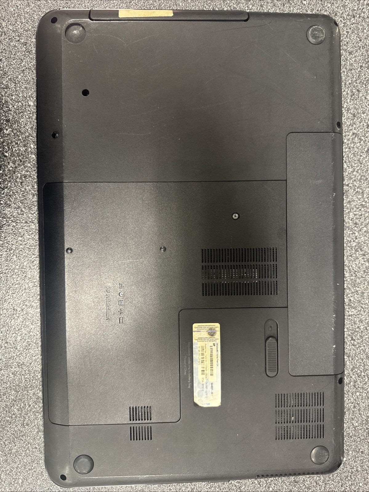 HP Pavilion Notebook AR5B125 Laptop BATTERY NOT TESTED AND HAS SLIGHT SCRATCHES!