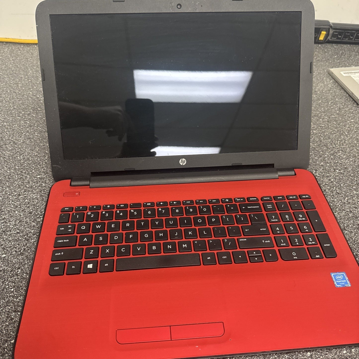 HP 15-AY019DS BATTERY NOT TESTED!!!!