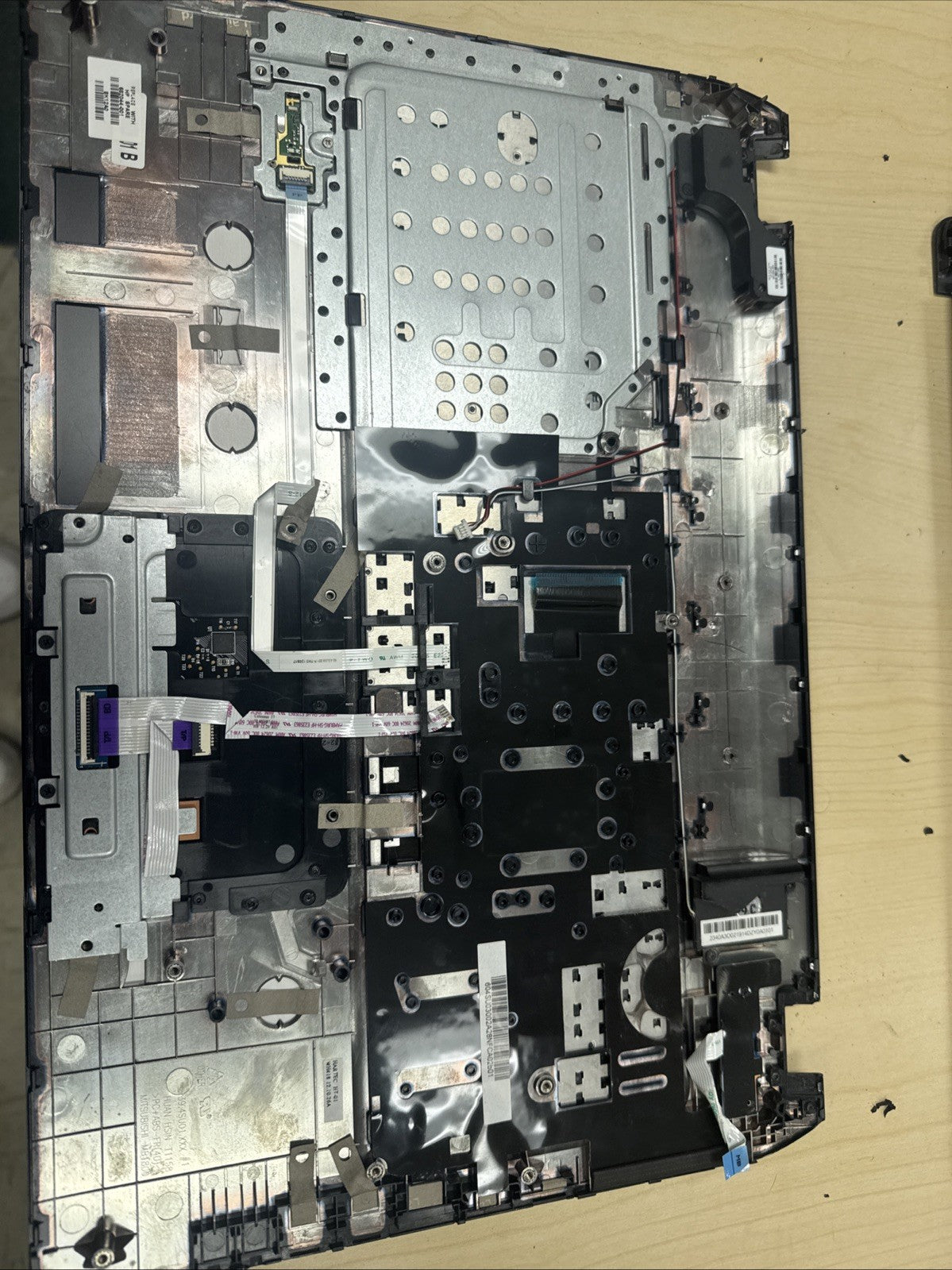 ORIGINAL HP ENVY DV7T-7300 SERIES 17.3" LAPTOP PALMREST/TOUCHPAD Missing Keys