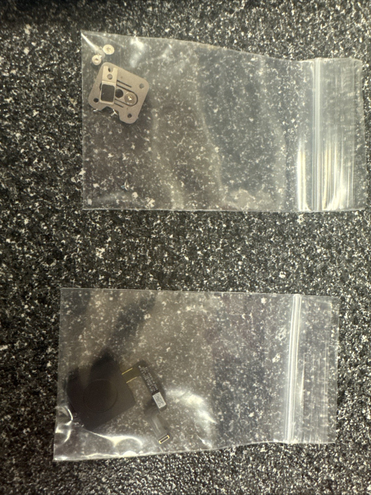 Macbook Air A2681 13" 2022 MLY33LL/A Top Case Palmrest w/Battery Midnight