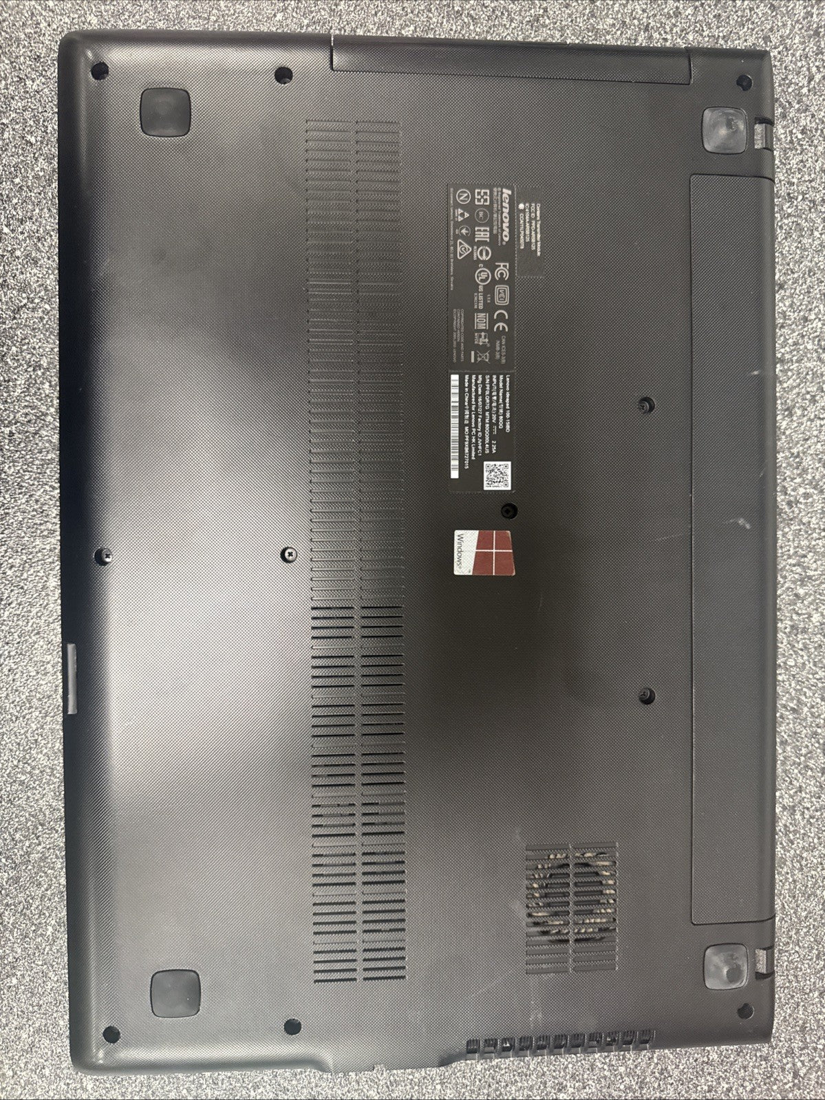 Lenovo IdeaPad 100 - 15IBD (MT_80QQ) 15.5 inch BATTERY NOT TESTED AND SCRATCHES!
