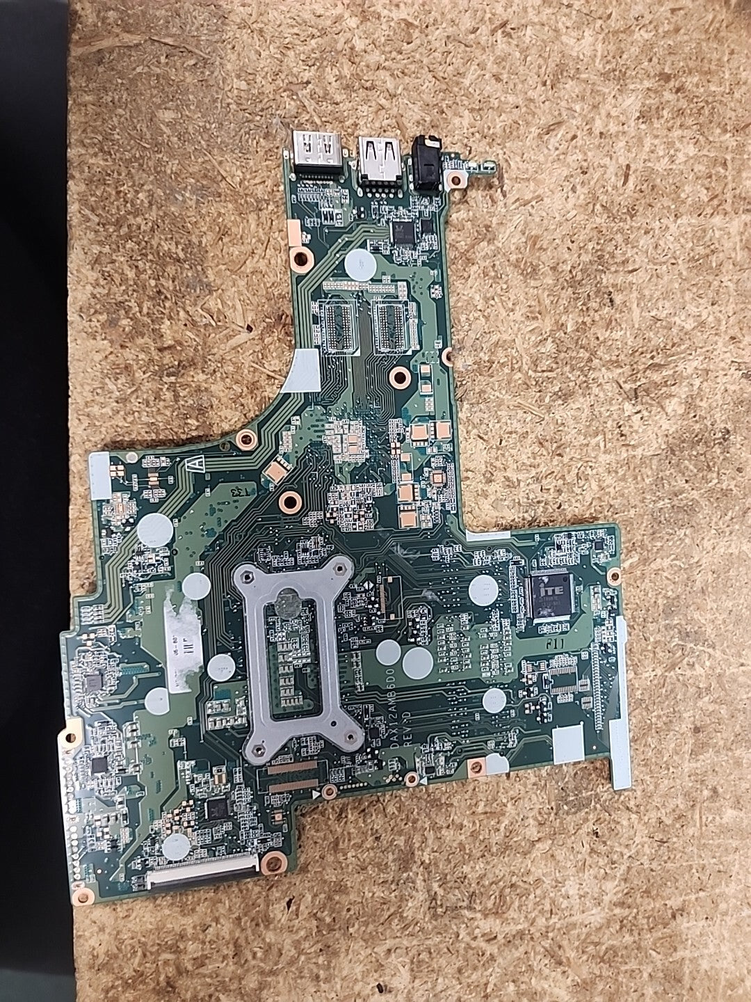 For HP Pavilion 15-AB i3-5010U Motherboard DAX12AMB6D0 809040-001 814673-001