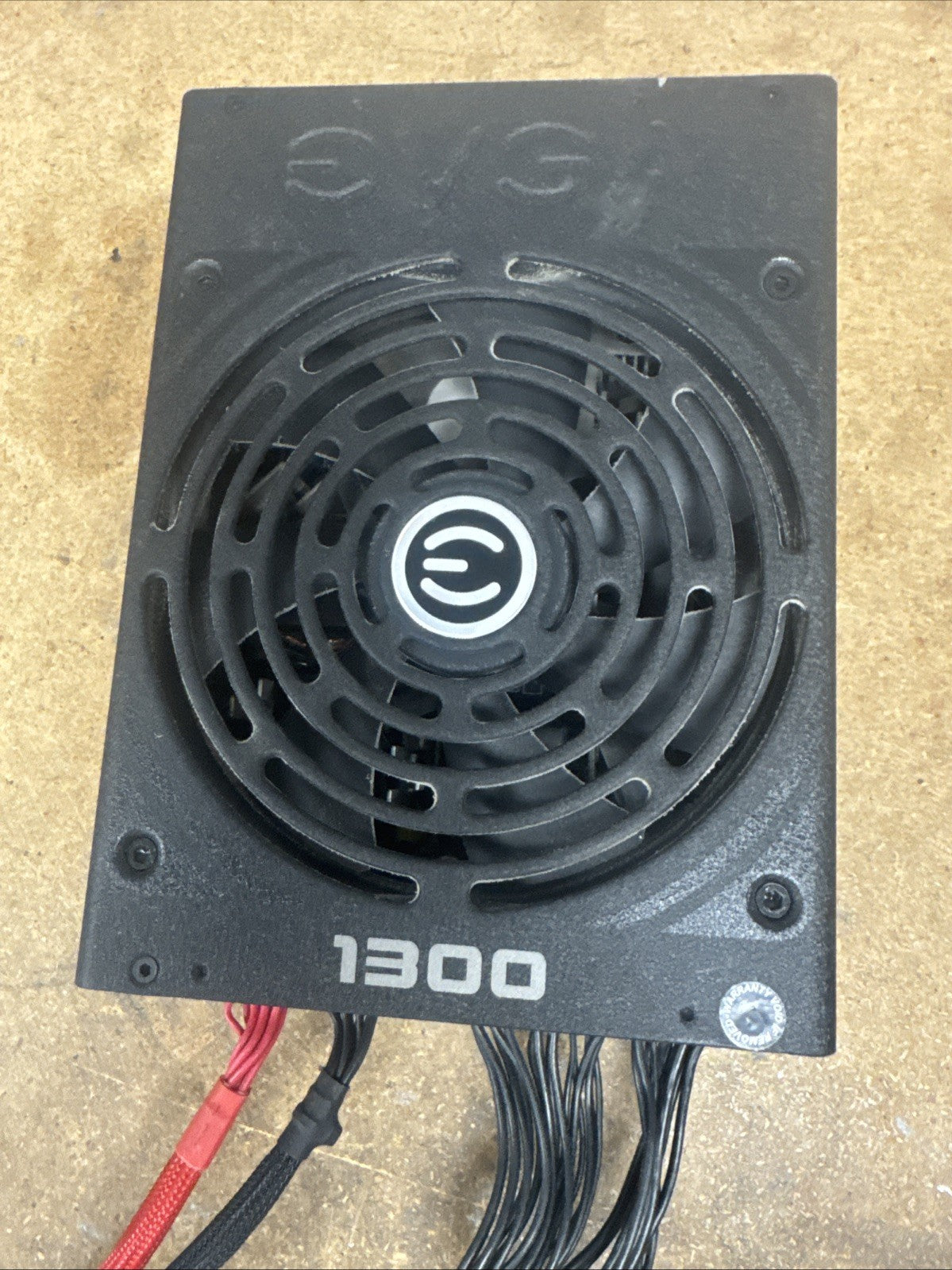 EVGA Supernova 1300 G2 120-G2-1300-XR 80 Plus Gold 1300W MISSING SOME CABLES!!!!