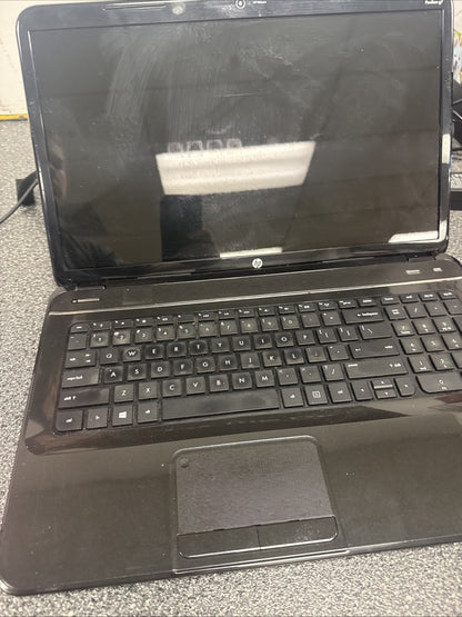 HP Pavilion Notebook AR5B125 Laptop BATTERY NOT TESTED AND HAS SLIGHT SCRATCHES!