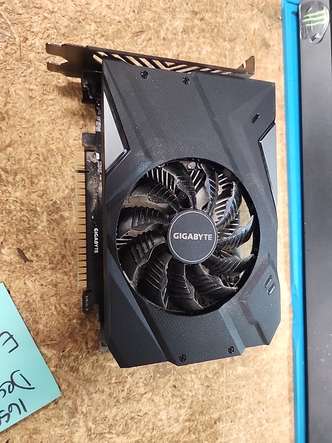 GIGABYTE GeForce GTX 1650 SUPER OC GDDR6 Graphics Card - 4GB **NO VIDEO**