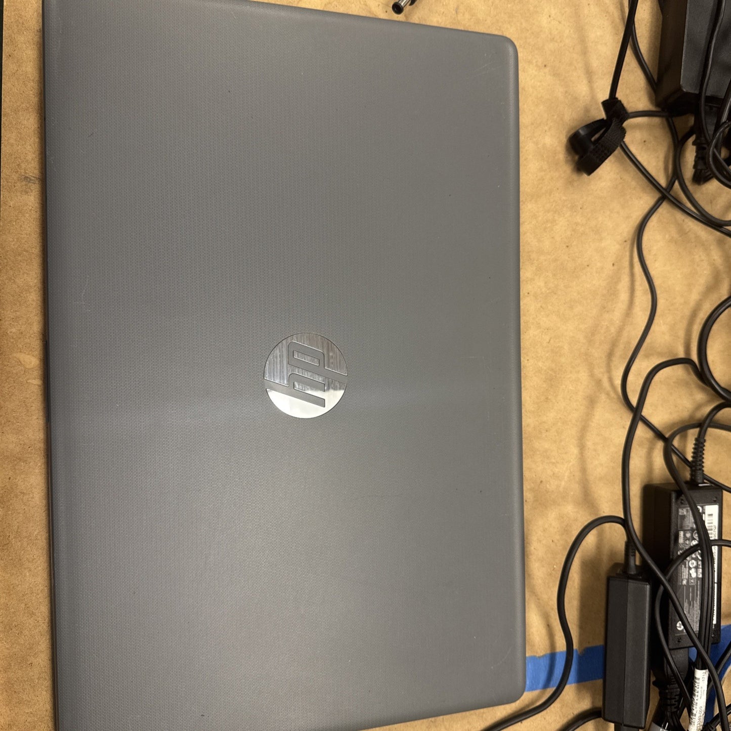 HP NOTEBOOK 17-BY0053OD | BROKEN HINGE AND WONT BOOT