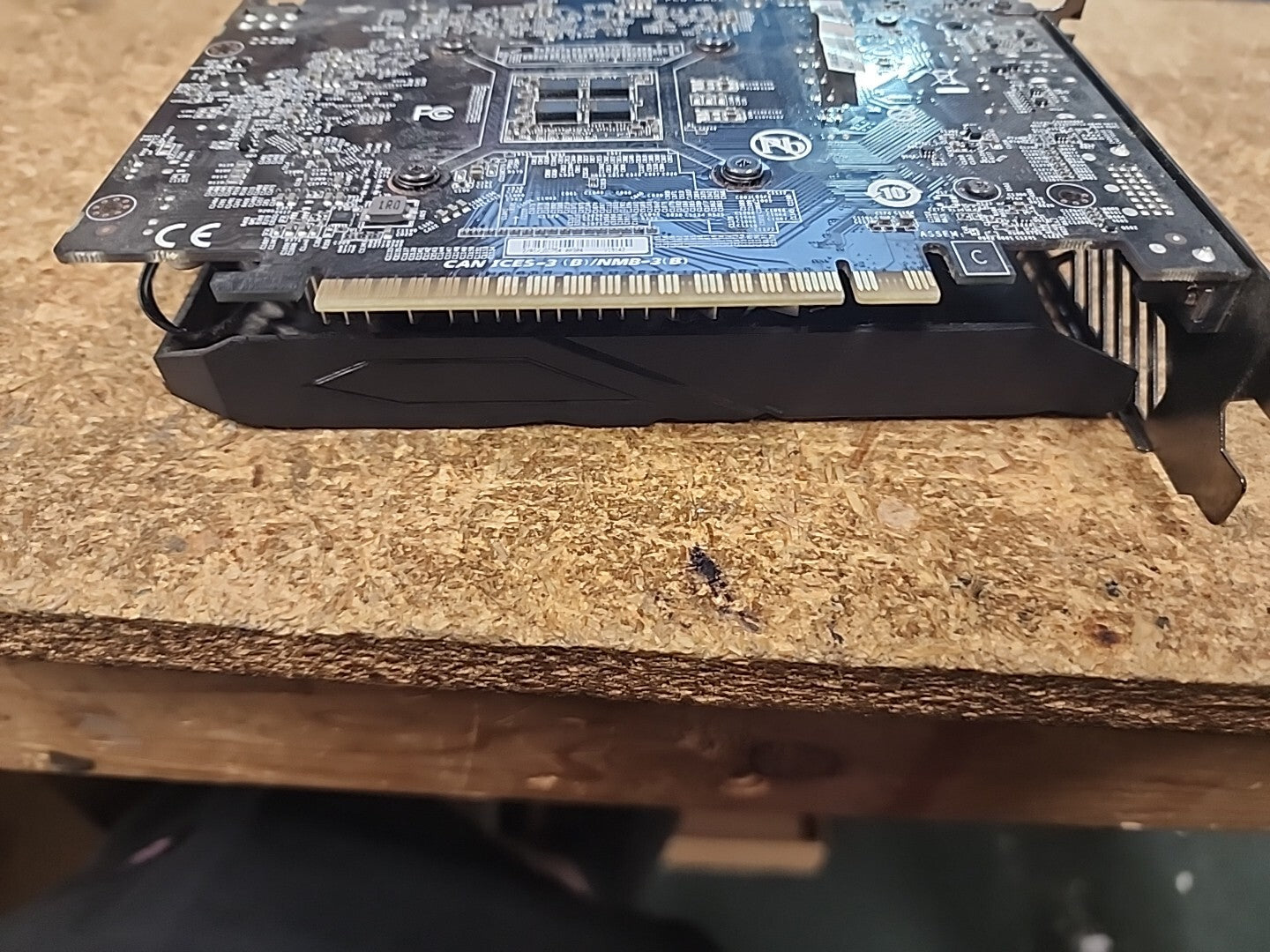 GIGABYTE GeForce GTX 1650 SUPER OC GDDR6 Graphics Card - 4GB **NO VIDEO**