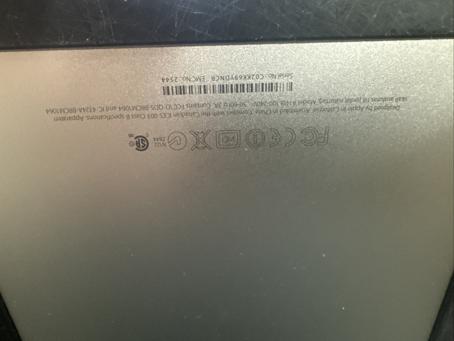 Apple A1418 iMac 21.5" Retina 4K 2017 Intel i5-7500 CRACKED SCREEN!