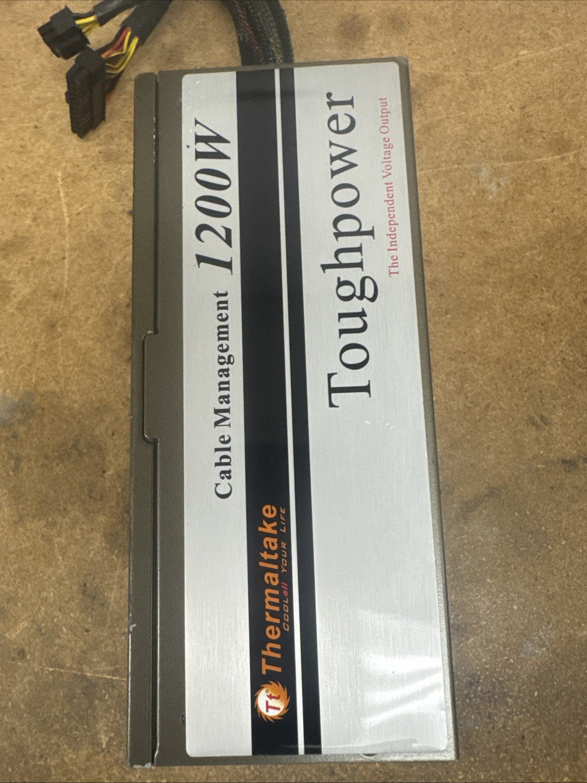 THERMALTAKE TOUGHPOWER 1200AP 1200W Power Supply Missing Some Cables!!!!!!!!!!!!
