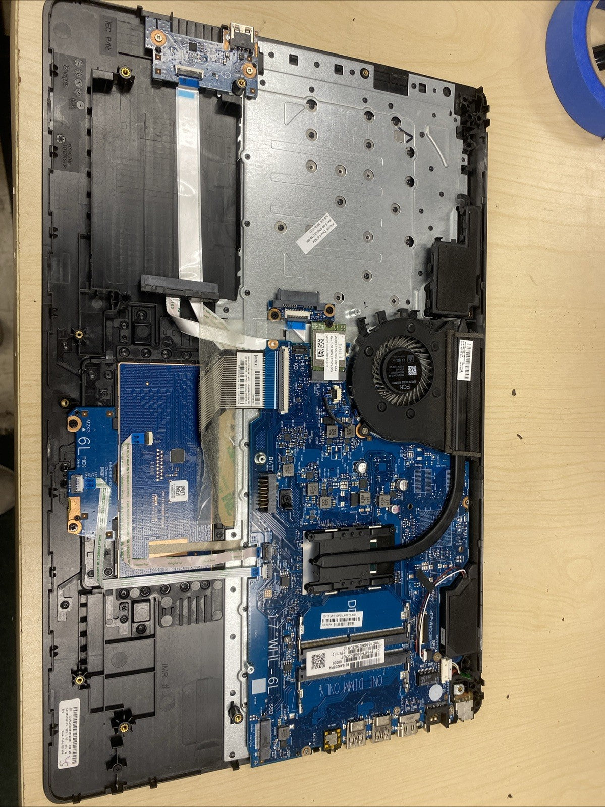 L48770-601 GENUINE HP MOTHERBOARD AND PALM REST INTEL i3 8th Gen