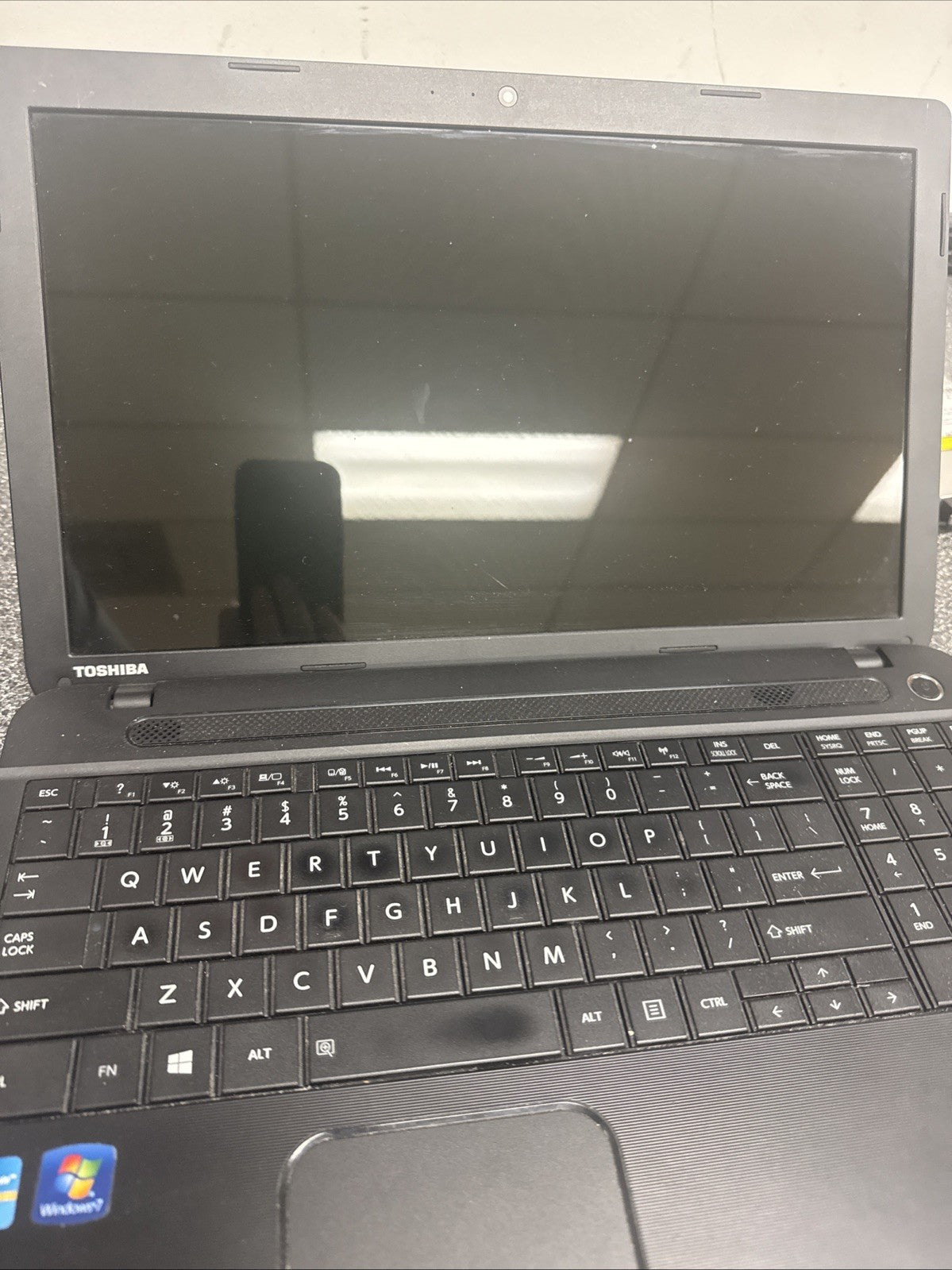 Toshiba Satellite C50-A Intel BATTERY IS DEAD!