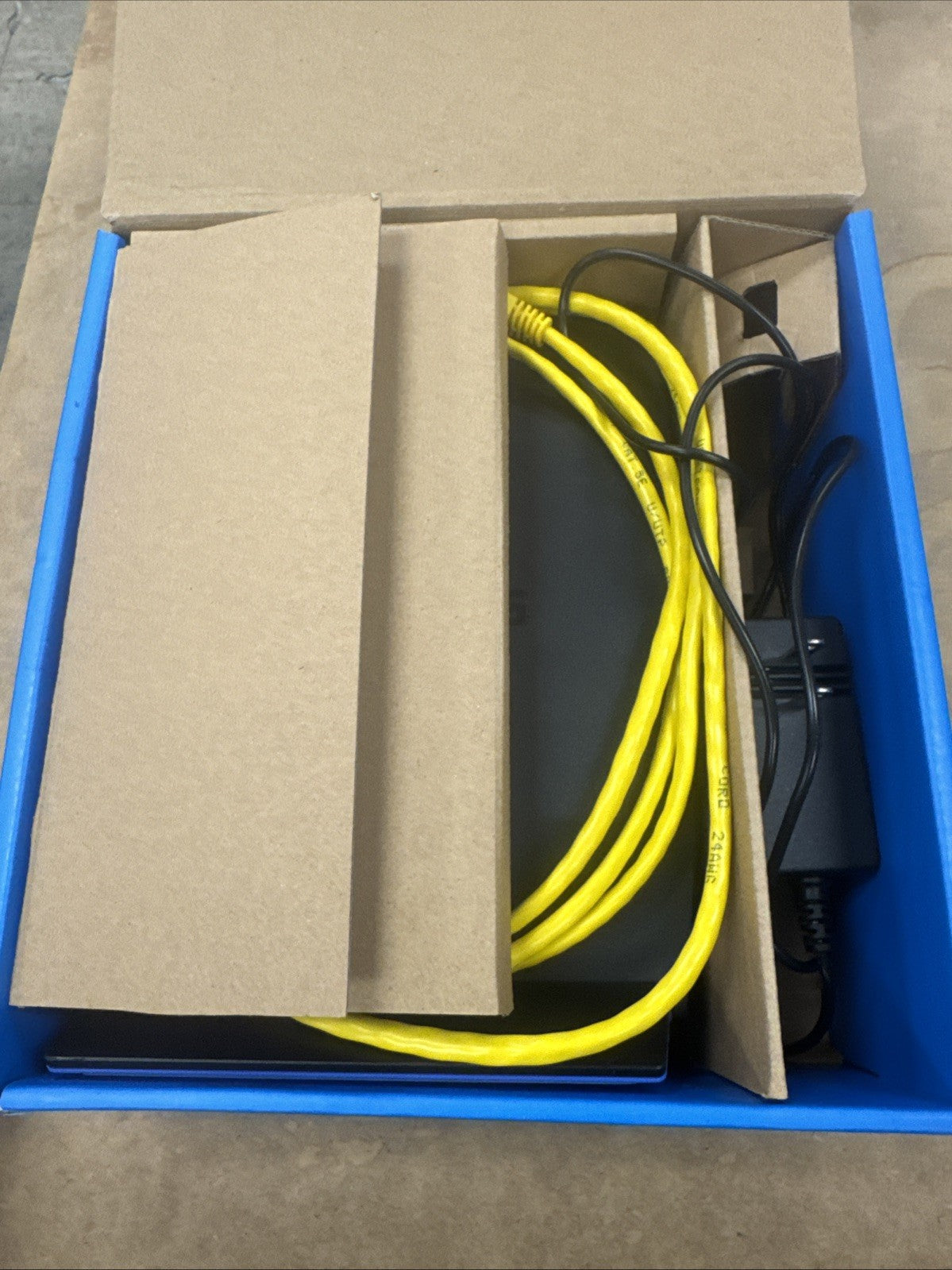 Linksys E8450 AX3200 Dual-Ban Wi-Fi 6 Router Open Box