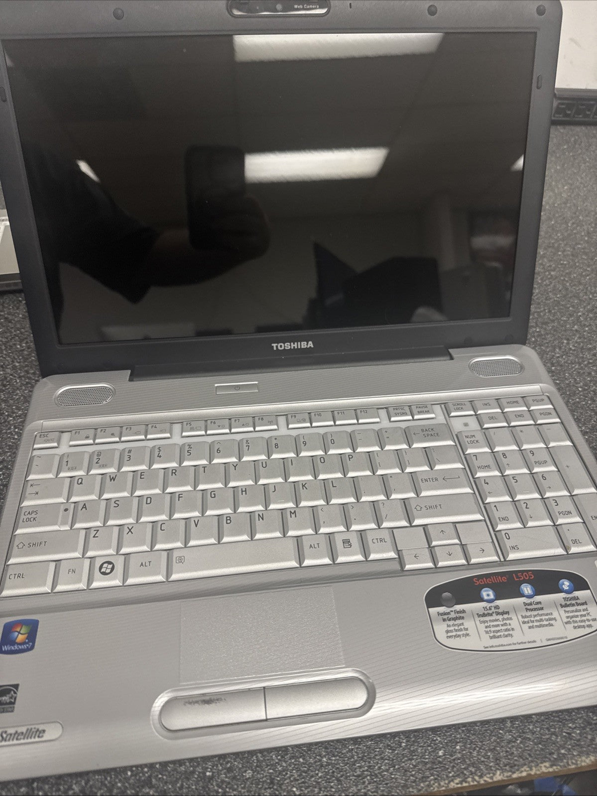 Toshiba Satellite L505-ES5018 Laptop BATTERY NOT TESTED!