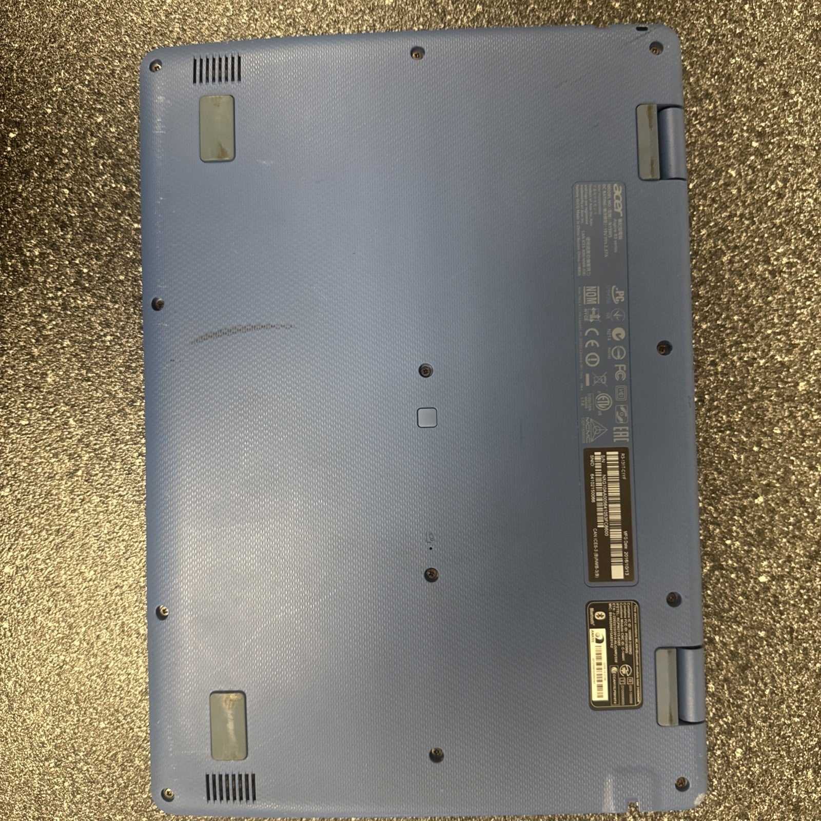 Acer Aspire 11.6"  Touch Screen R3 Series Model #N15W5 BATTERY NOT TESTED/STAINS