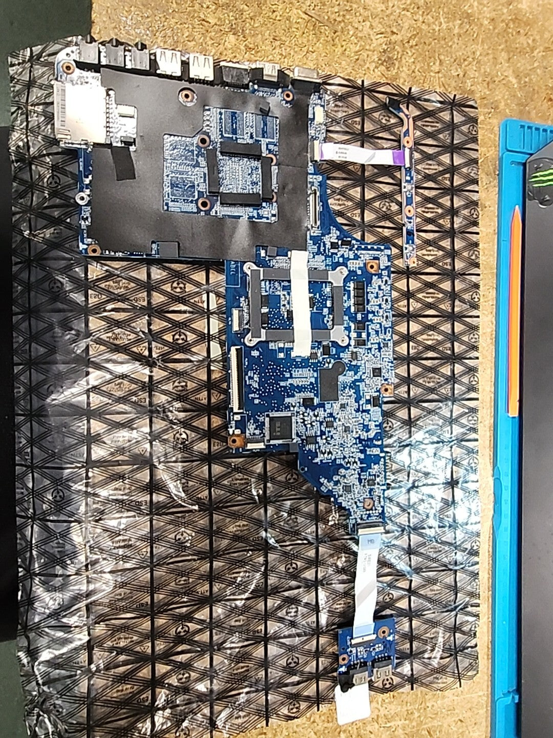 New OEM HP Pavilion DV6-6000 Series Intel Laptop Motherboard 641487-001