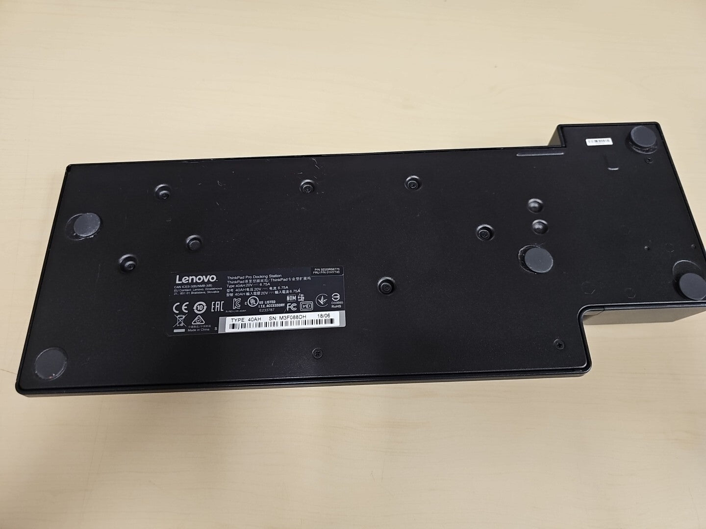 Lenovo 40AH0135US ThinkPad Pro Docking Station - Black