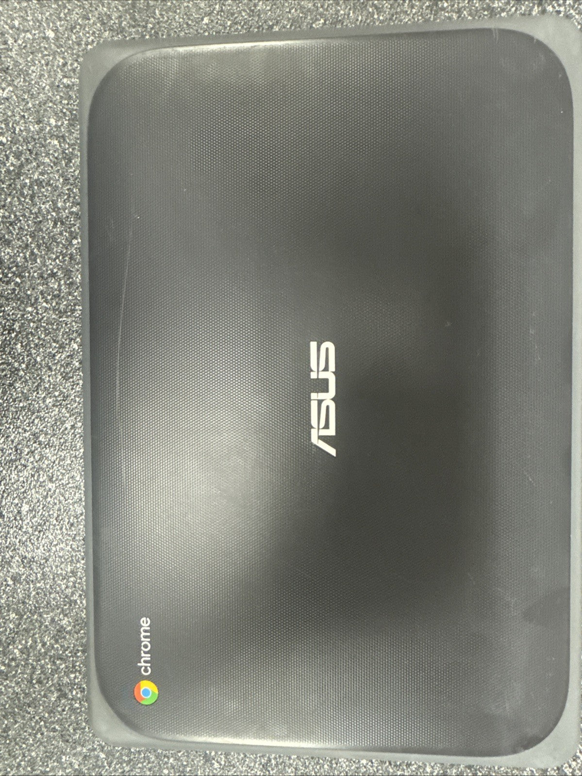 Asus Chromebook C202S Laptop 11.6" 4GB RAM 64GB SSD Chrome OS HAS SCRATCHES!!!!!