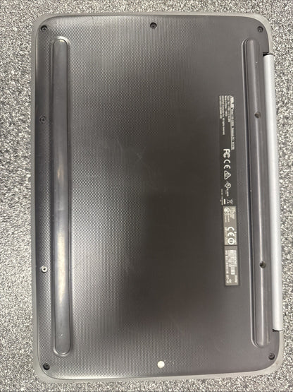 Asus Chromebook C202S Laptop 11.6" 4GB RAM 64GB SSD Chrome OS HAS SCRATCHES!!!!!