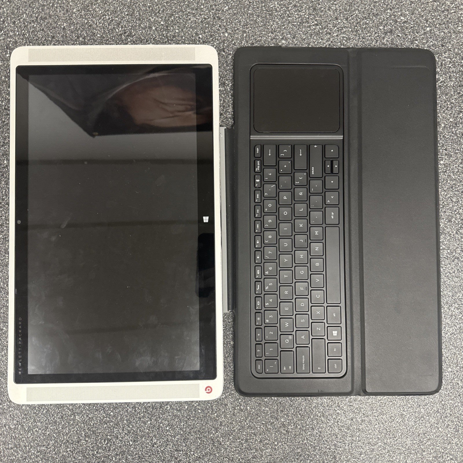 For HP Envy 14 15-c001dx Laptop BATTERY NOT TESTED AND KEYBOARD IS SPANISH!!!!!!