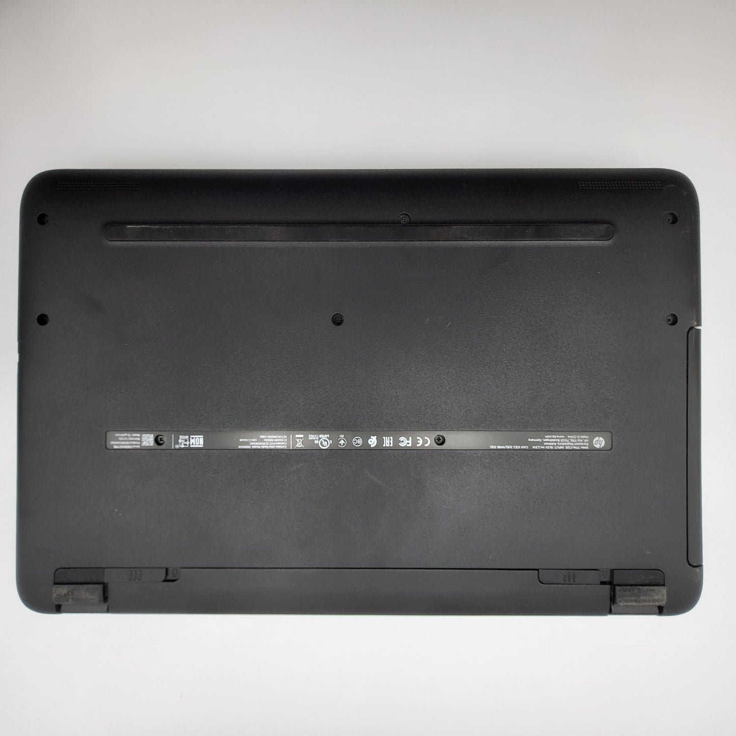 HP 15-AY041WM