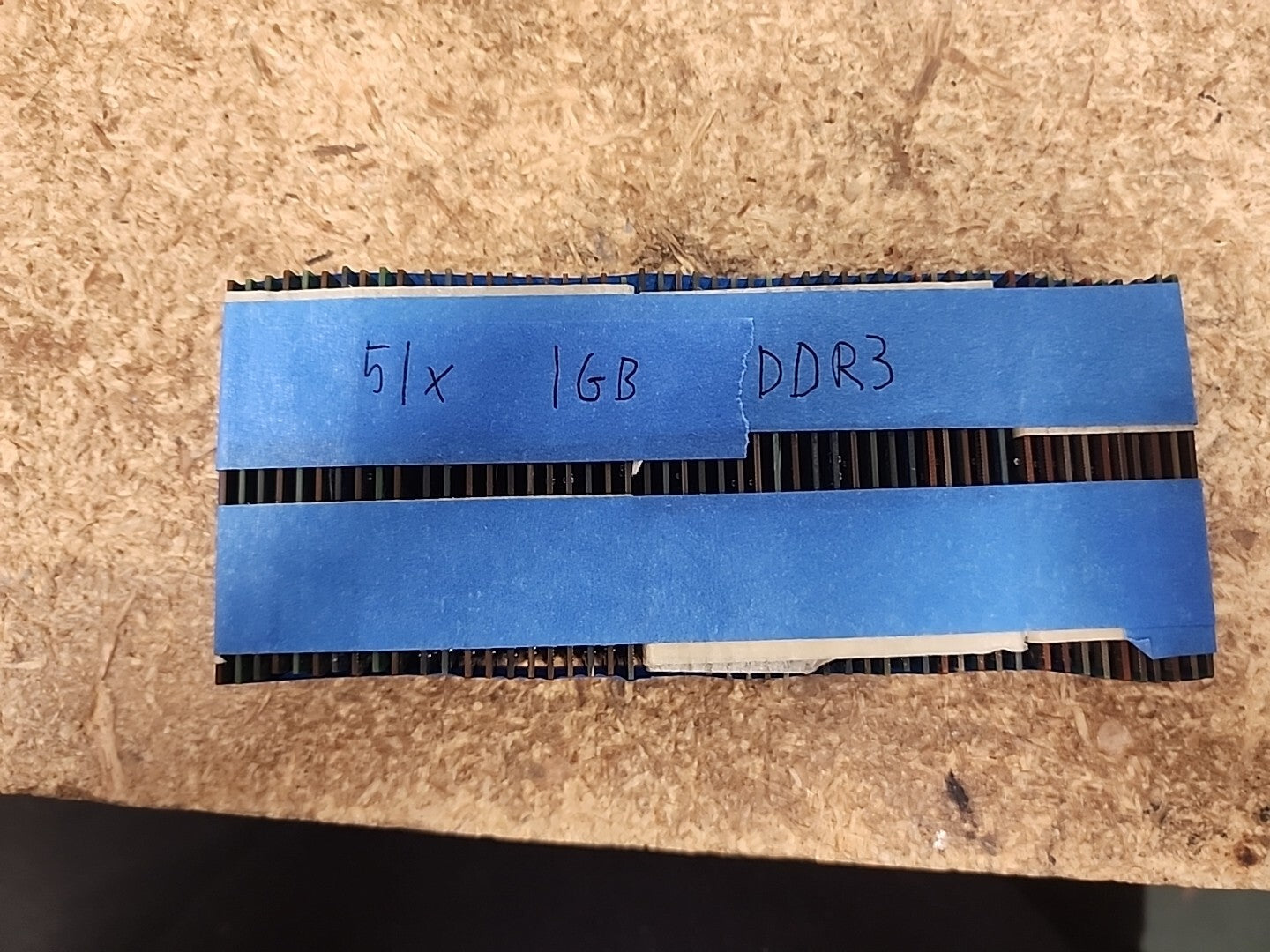 Lot Of 51x 1GB Ddr3 Laptop Ram