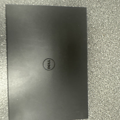 Laptop Dell Inspiron 15 P40f Touchscreen BATTERY NOT TESTED HAS SCRATCHES!!!!!!!
