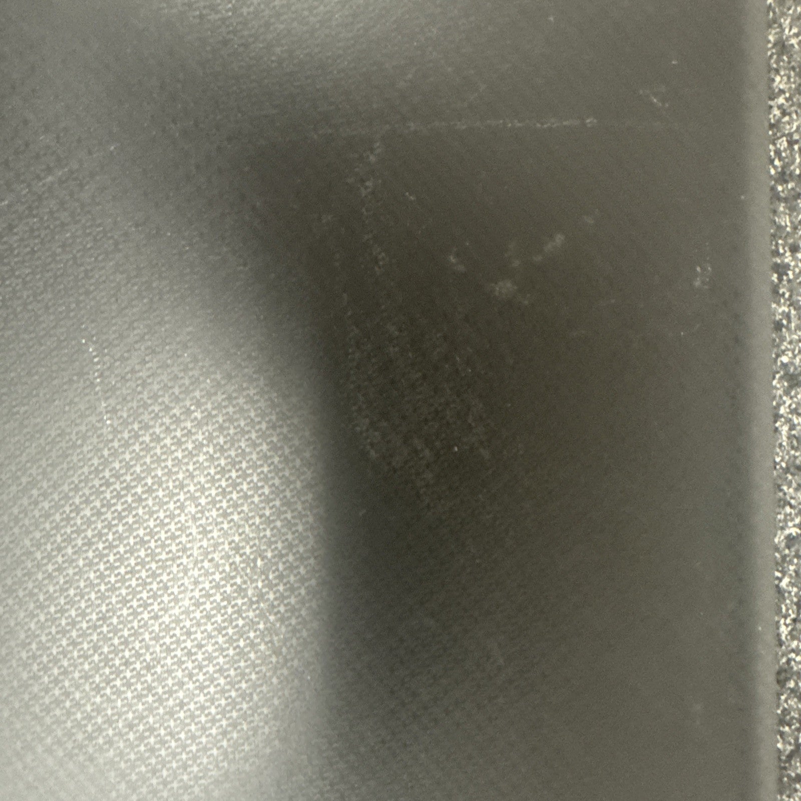 HP 15t-da100 15.6" HD Laptop BATTERY NOT TESTED AND HAS SCRATCHES AND STAINS!!!!