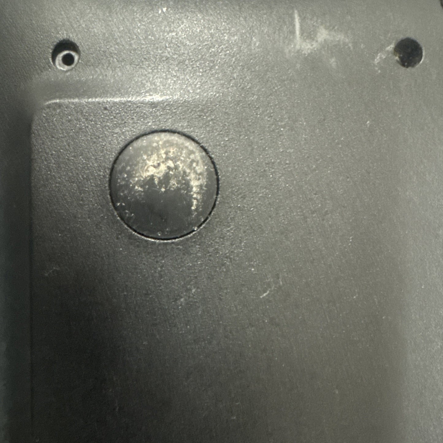 ASUS X540L Laptop, BATTERY NOT TESTED/SCRATCHES AND BUSTED HINGE!!!!!!