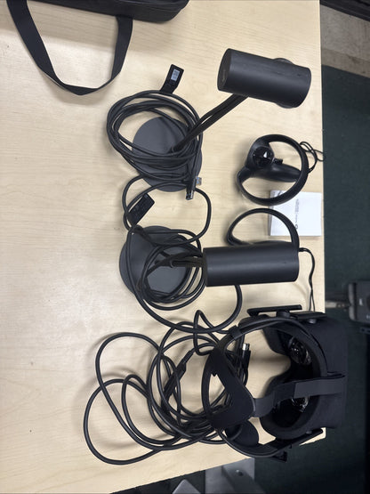Oculus Rift C4-A with Sensor and Cables With Case!