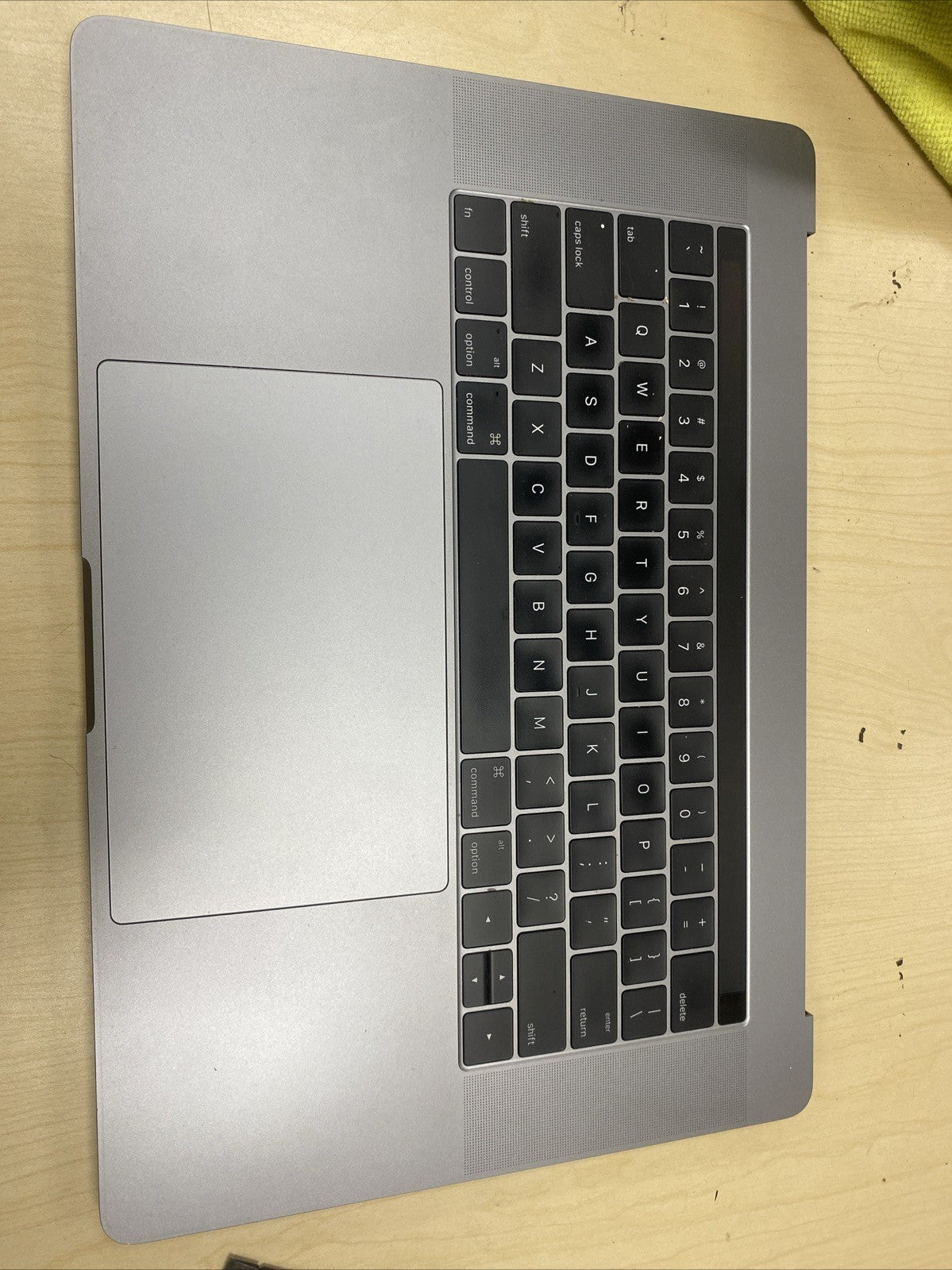 MacBook Pro 15 2016 2017 A1707 Palmrest + Touchpad + Keyboard + Battery