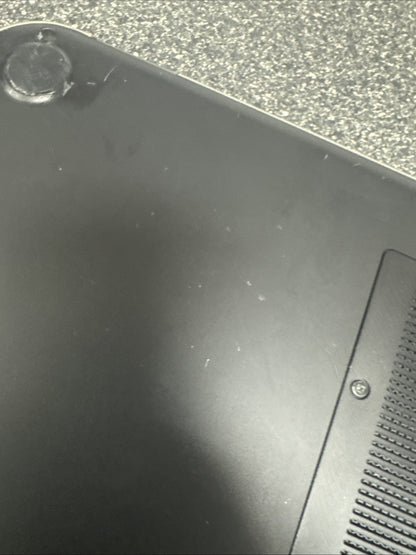 Dell 15z5523 Touchscreen 15.6" i5-3317u 1.7GHz BATTERY NOT TESTED AND SCRATCHES