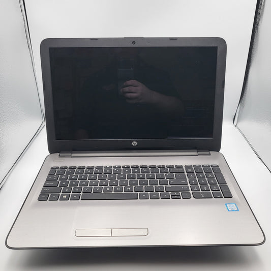 HP 15-AY041WM