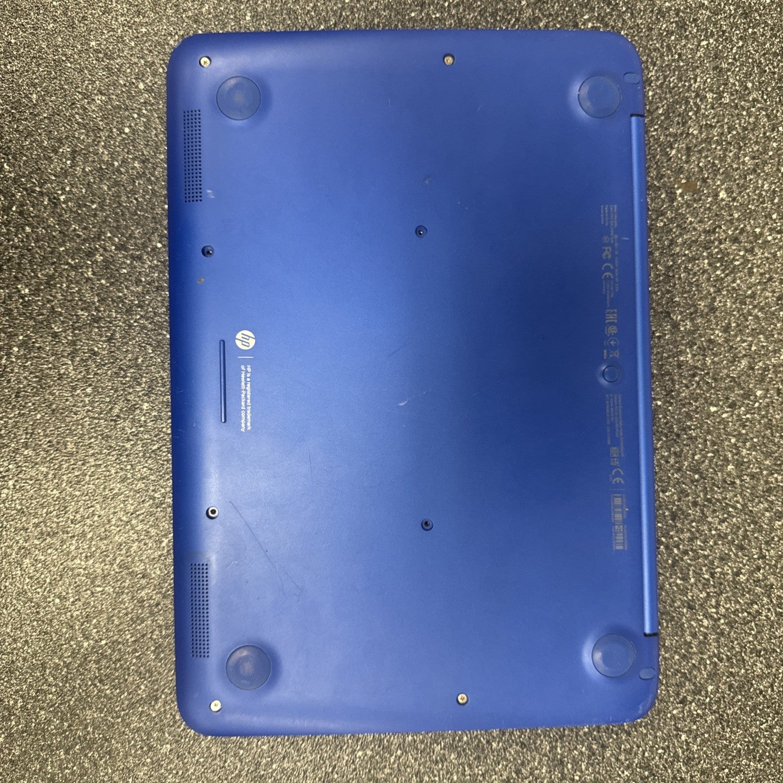 HP Stream 13-C002DX  Laptop 13.3" Touch BATTERY NOT TESTED AND HAS SCRATCHES!!!!