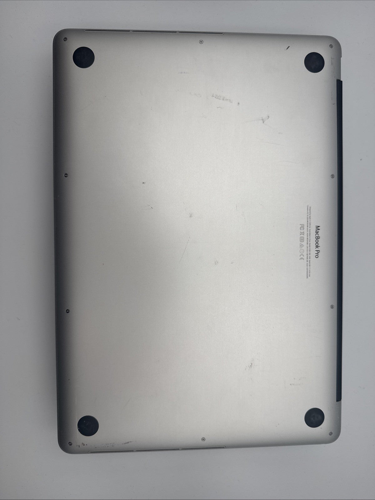 2012  Apple MacBook Pro A1398 15-inch Retina Has Scratches And Screen Damage!!!!