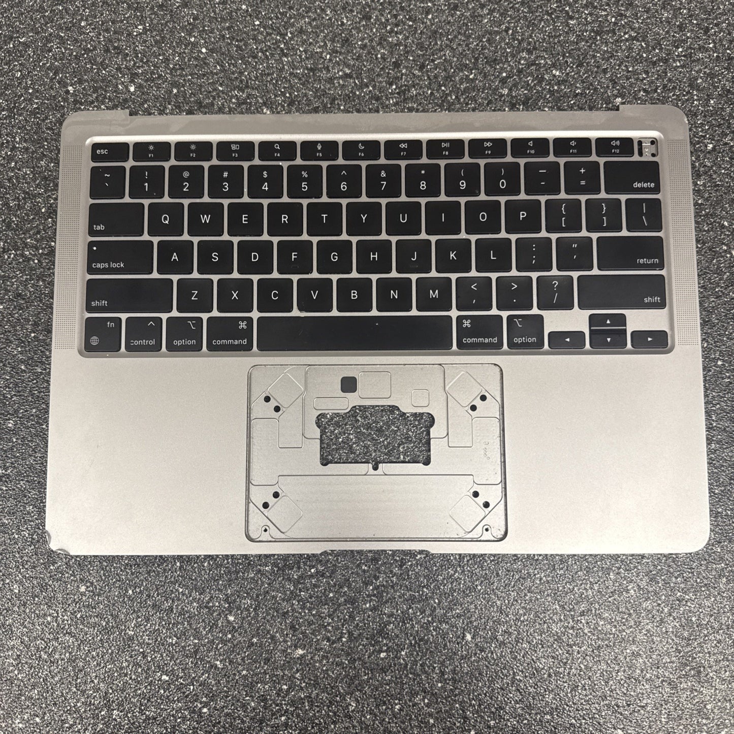 Apple MacBook Air 2020 13"A2337 Palmrest ONLY For Parts/Repair Broken Don’t Work