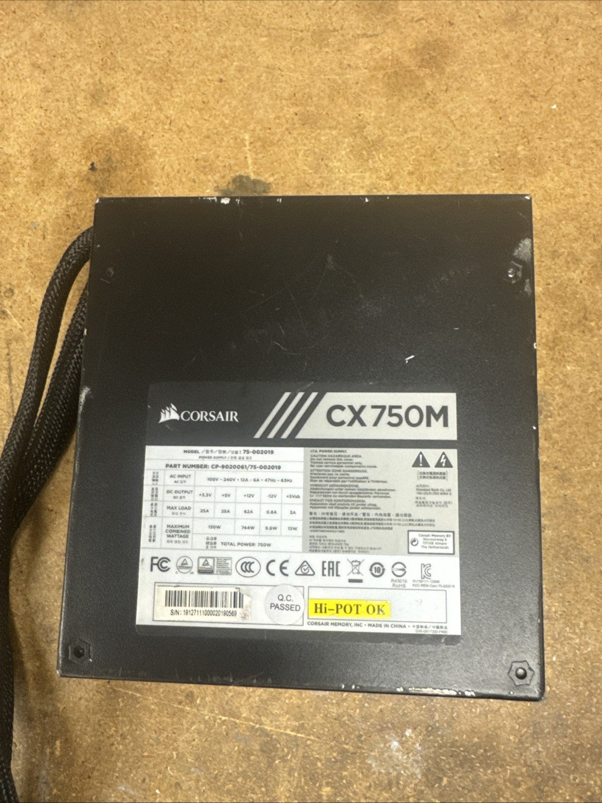 Corsair CX750M 750W ATX Semi-Modular Power Supply 75-002019 MISSING CABLES!!!!!!