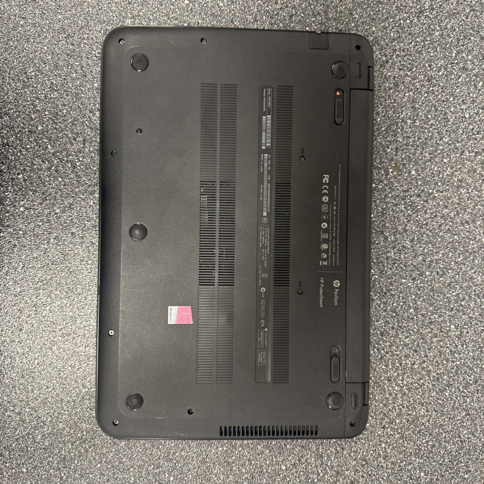 HP SleekBook Model 15-b142dx BATTERY NOT TESTED!!!!