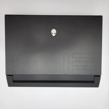 Alienware M15 R4 Laptop 15.6" Intel I7-10870H, RTX 3070, 32GB RAM, 500 GB SSD
