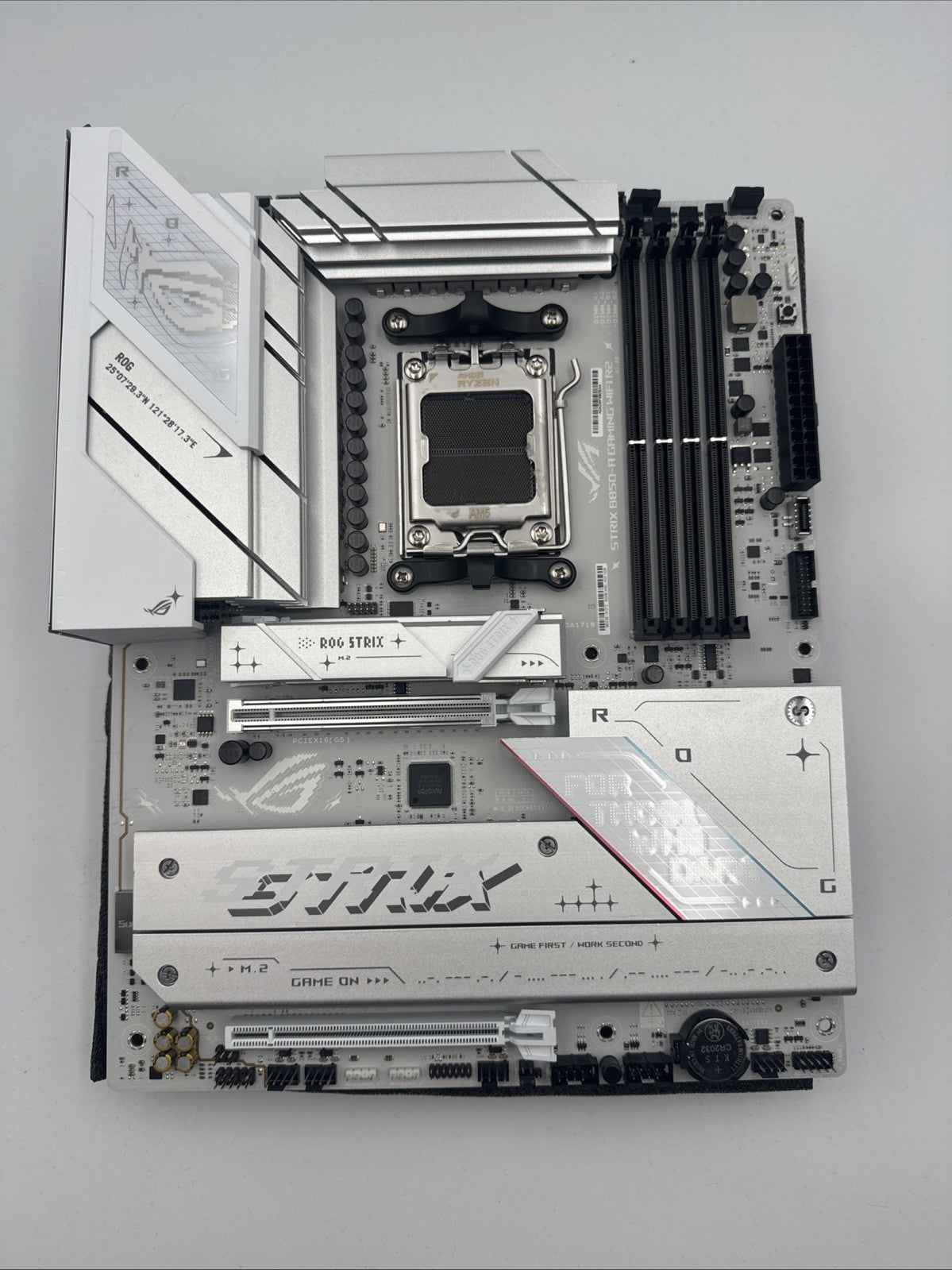 ASUS ROG STRIX B850-A GAMING WiFi AMD AM5 B850 ATX MOTHERBOARD BROKEN CPU PINS!