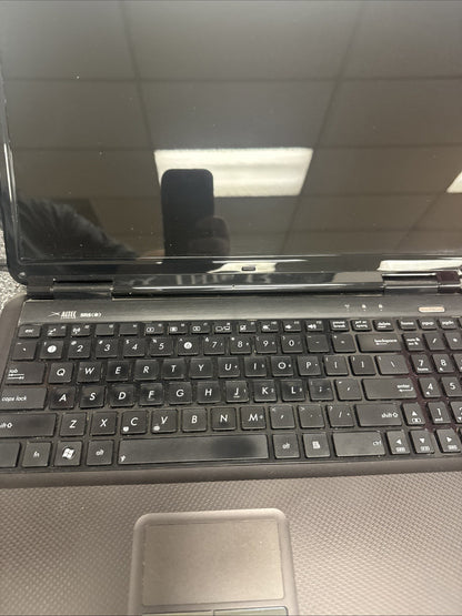 ASUS K601 15" Intel Pentium Dual-Core T4400 BATTERY NOT TESTED AND SCRATCHES!!!!