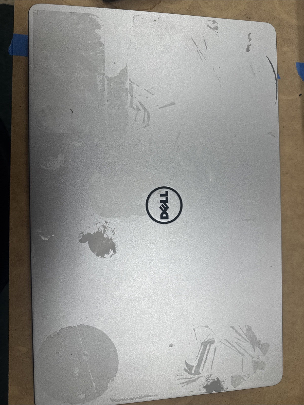 Dell Inspiron P24E001 Does Not Work/for Parts! Had Sticker Residue On Top Lid.