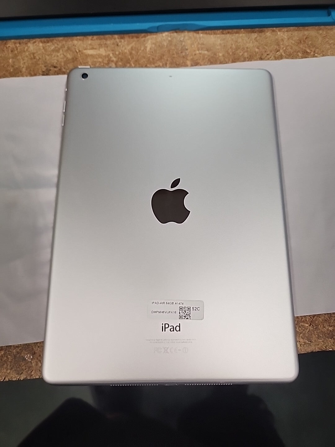 Apple iPad Air 1 - 64GB - Wi-fi 9.7in - Silver USED