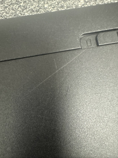 HP 14-an013nr Laptop AMD E2-7110 1.80Ghz BATTERY NOT TESTED HAS SCRATCHES!