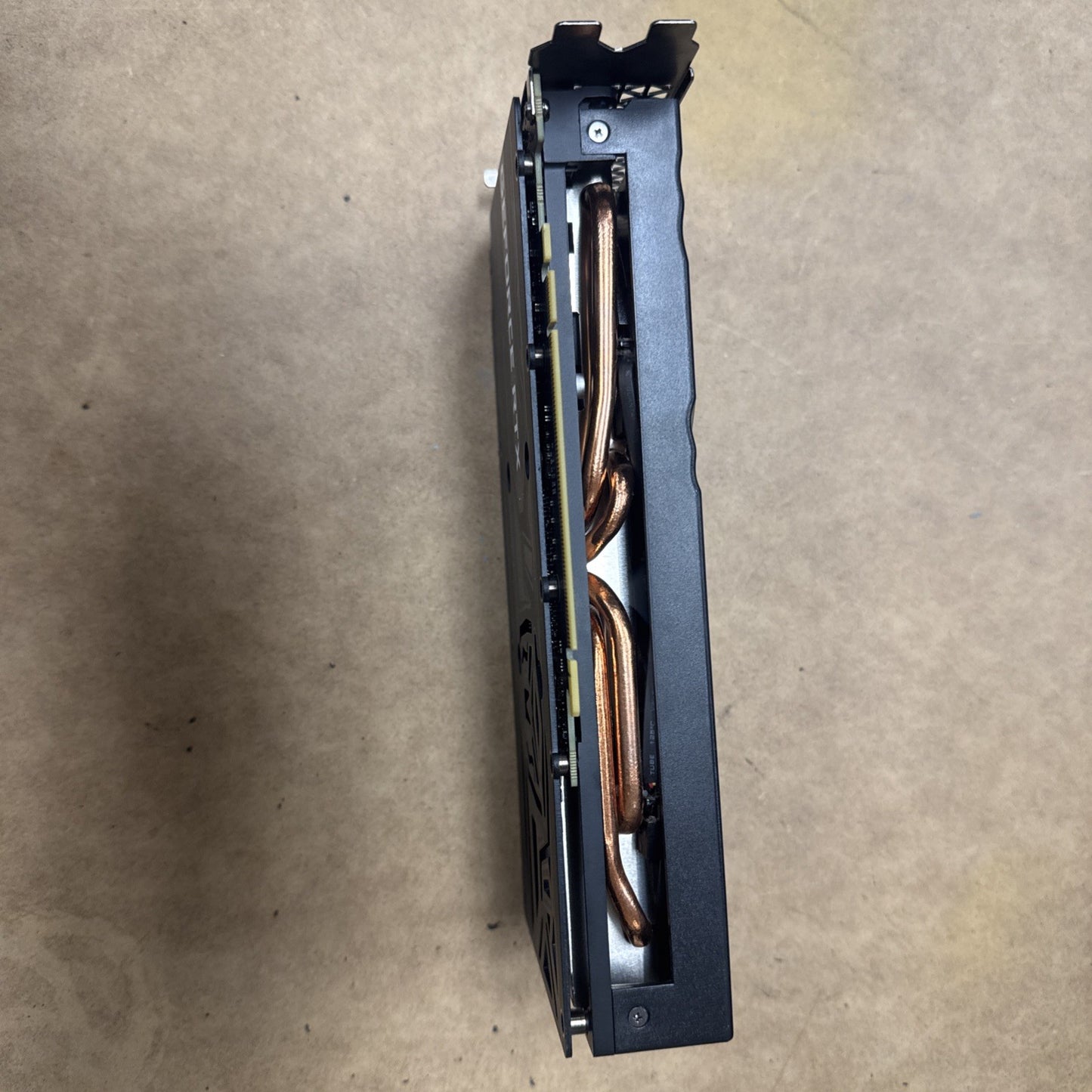 (FOR PARTS) SMOKES IN THE MIDDLE GeForce RTX 3060 Ti 8GB Dual Fan GPU