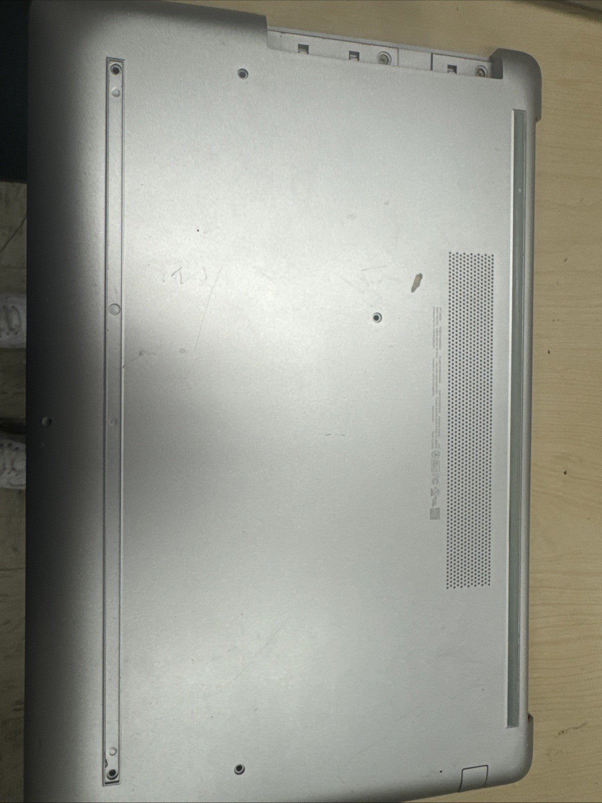 For HP 17-BY 17-CA 17-BY0053CL 17-BY3053CL 17BY Bottom L22508-001 Silver