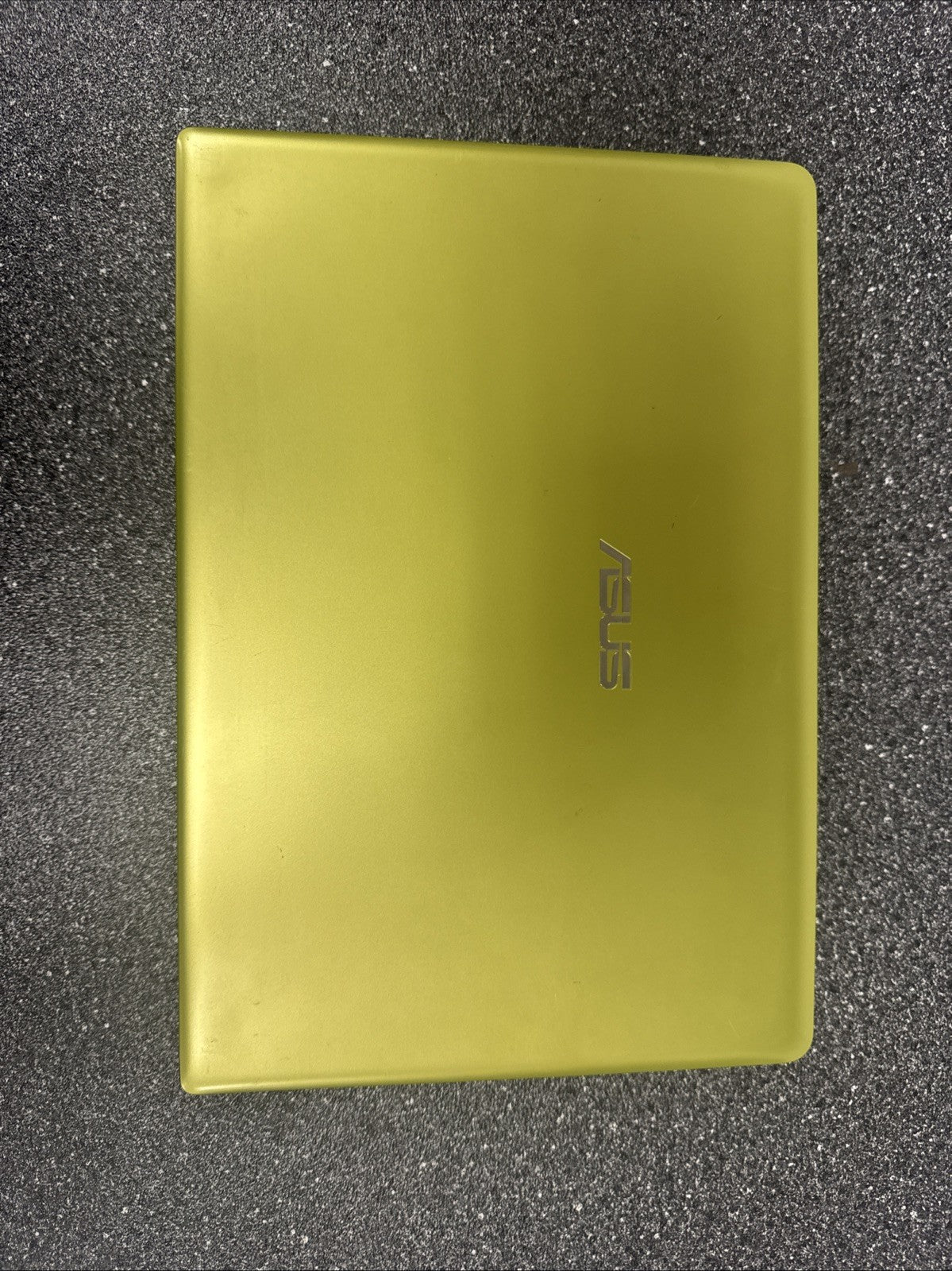 Asus X401A Laptop Intel Pentium B970 | 4GB RAM | No HDD/No OS - Boots to Bios